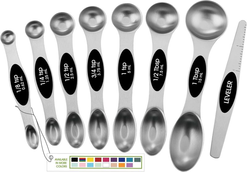 Spring Chef black magnetic measuring set with seven dual-ended spoons and a leveler