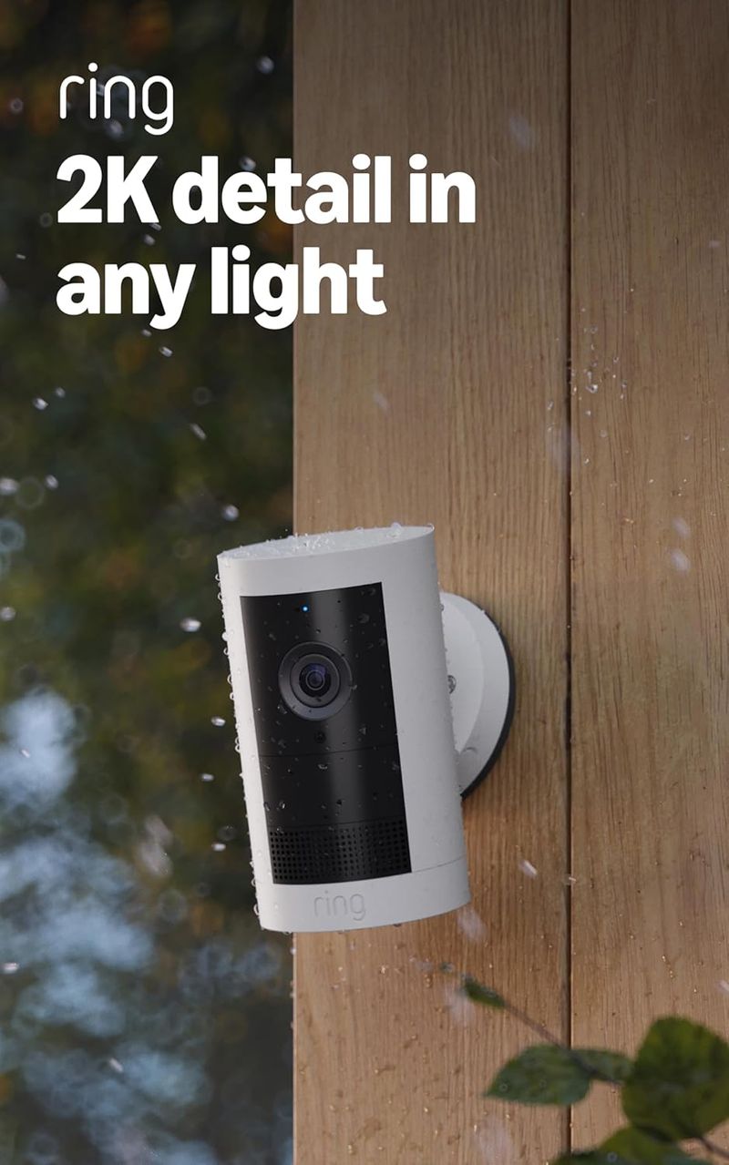 Ring Outdoor Cam Plus Solar in white.