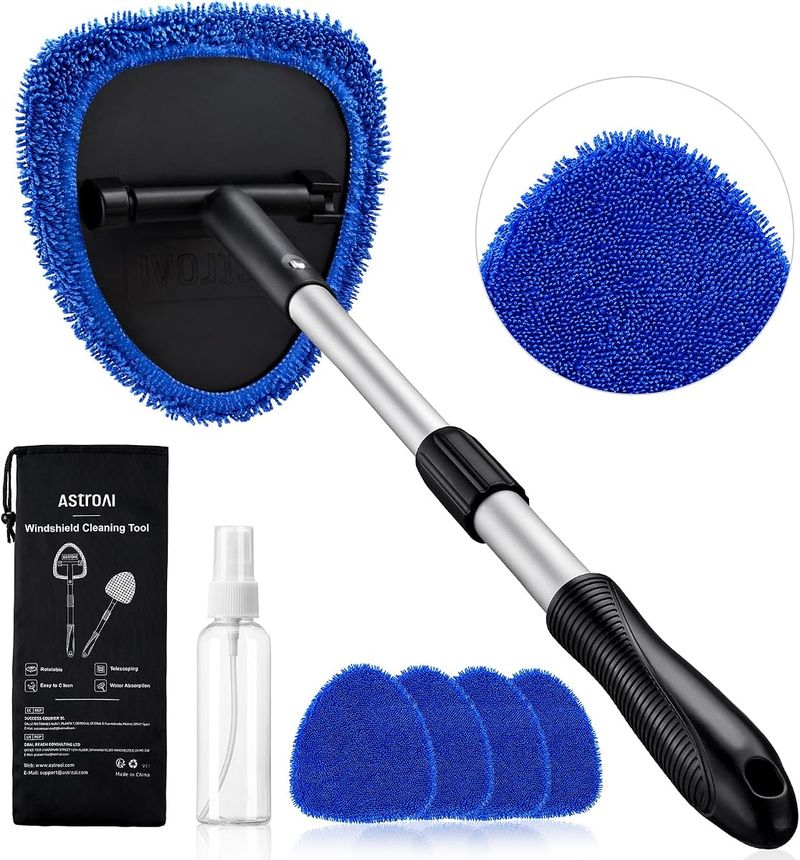 AstroAI 21-Inch Windshield Cleaner Kit