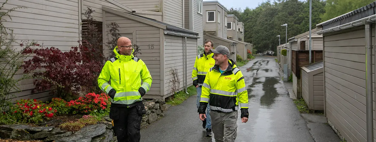 Styret og Bate på vedlikeholdsbefaring