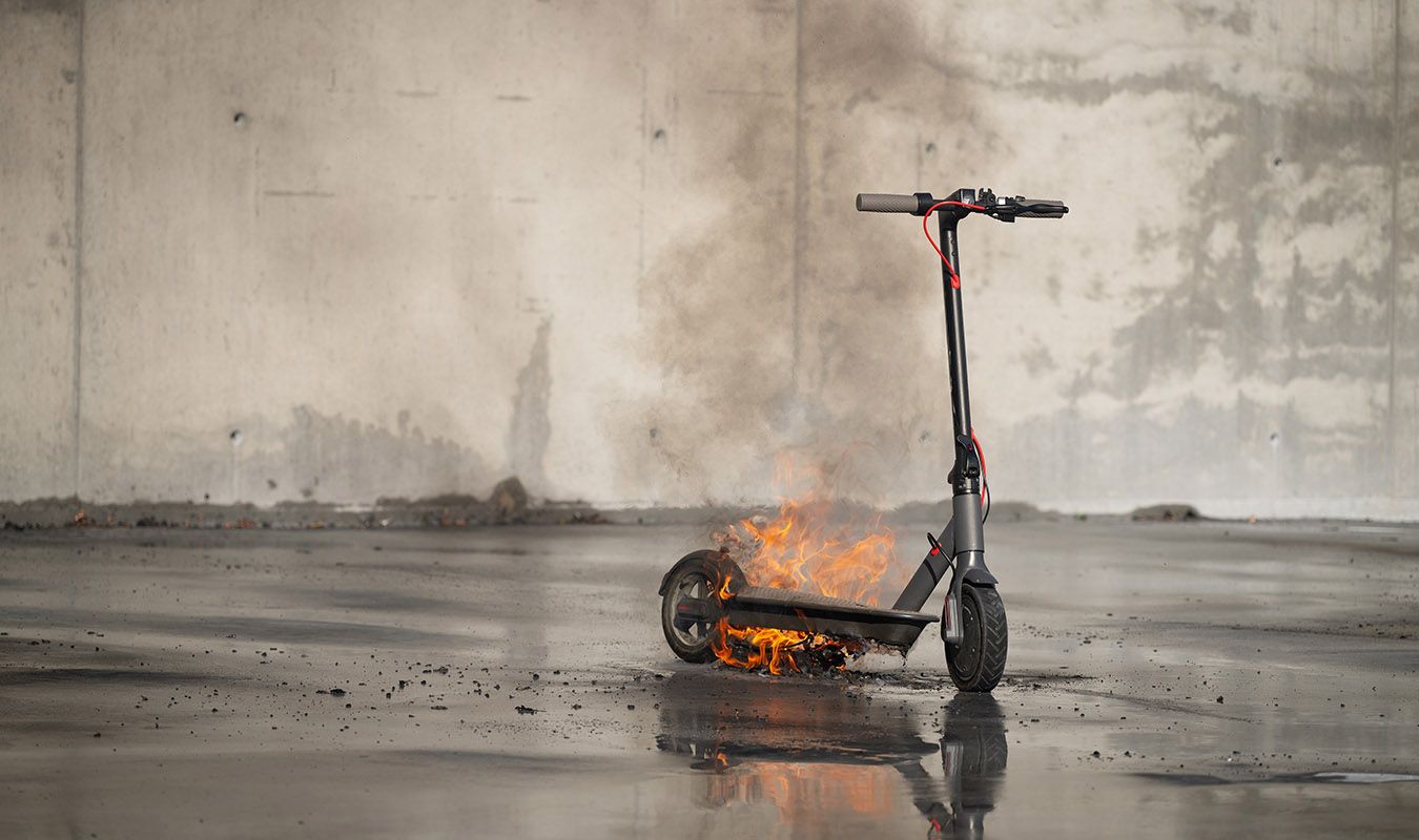 Elsparkesykkel i brann