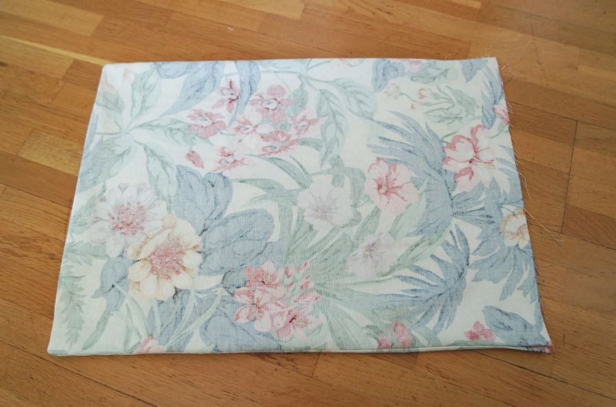 Halvferdig gymbag som er vrengt