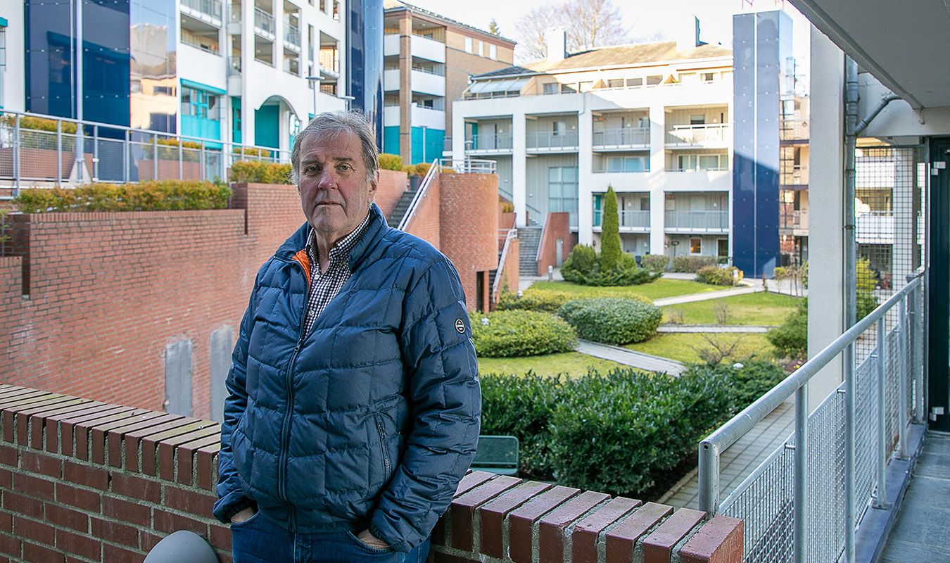Eigil Harstad foran sameie Bjergsted Terrasse