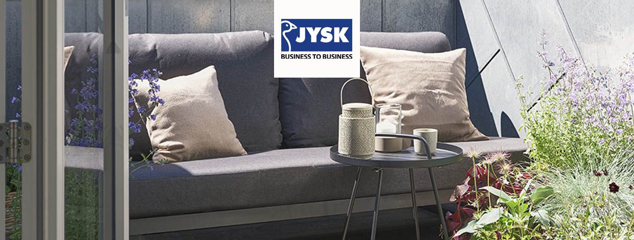 Utesofa på terrassen