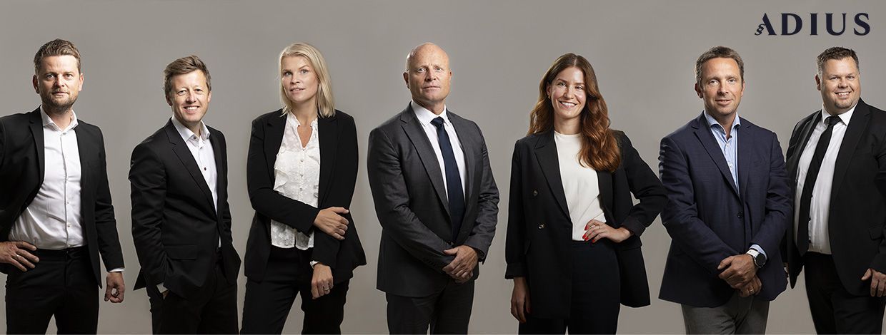 7 advokater på rekke