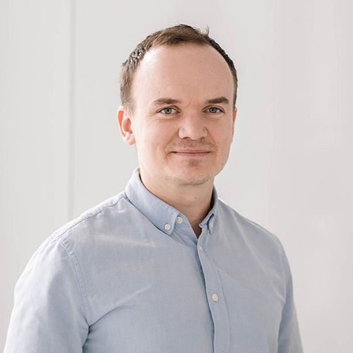 endre hjelmeland portrettbilde