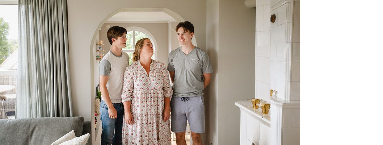 Ragnhild Norberg og hennes to sønner