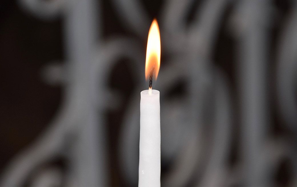 Stearinlys som brenner