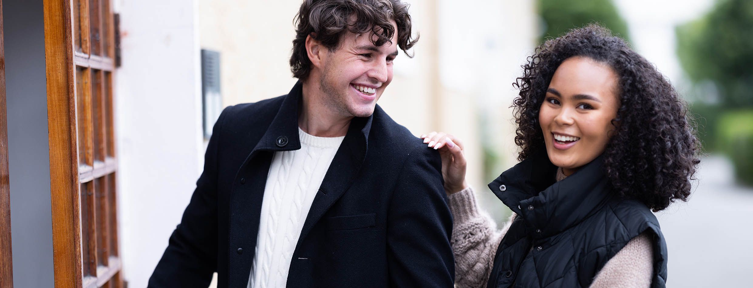 Par flytter inn i bolig med leieeie