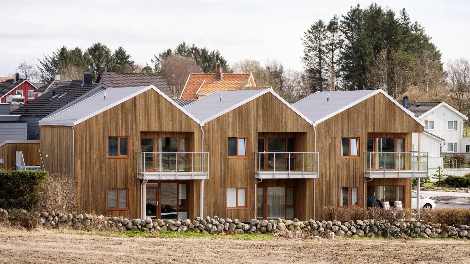 tre hus i rekke