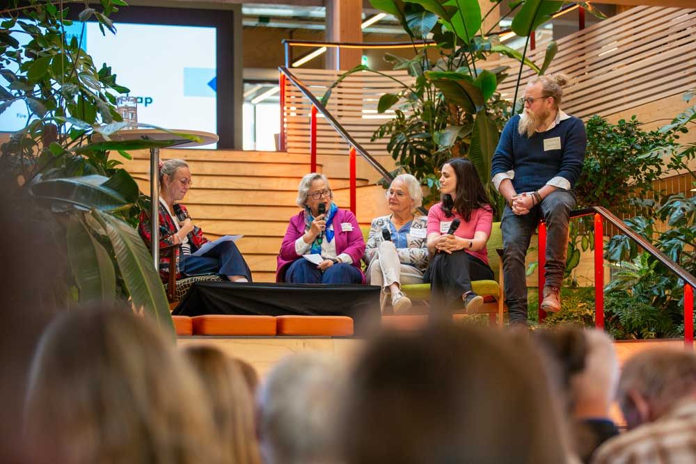 Sosiale boformer, paneldebatt