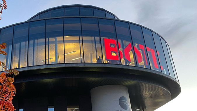 fasade av bate-bygget