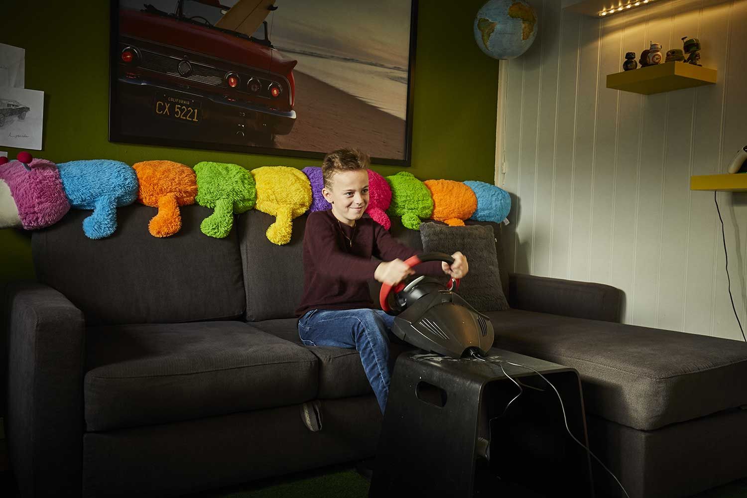 gutt spiller tv spill