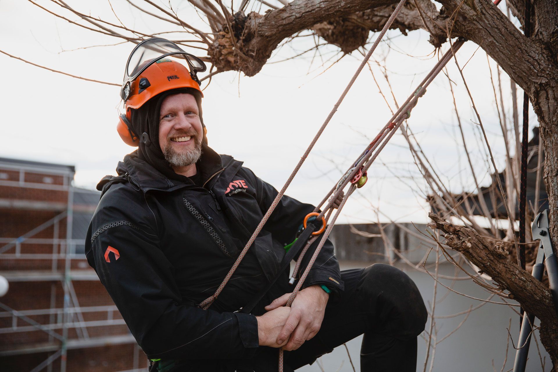 Dom Hocken, gartner i Bate 