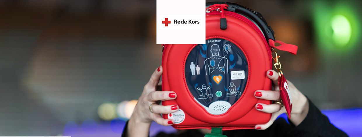 Hjertestarter for Bate-kunder fra Røde Kors