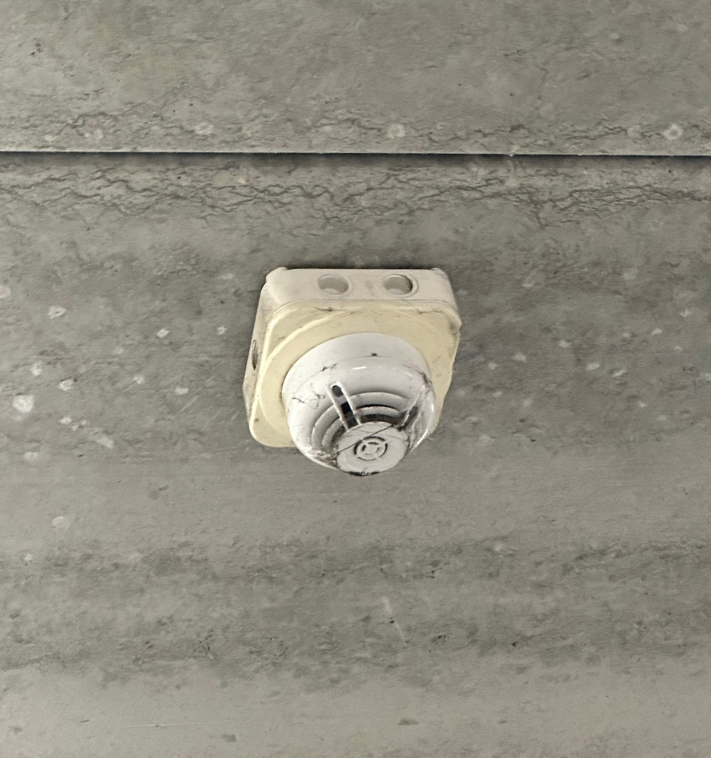 notifier rookmelder vervuild vies