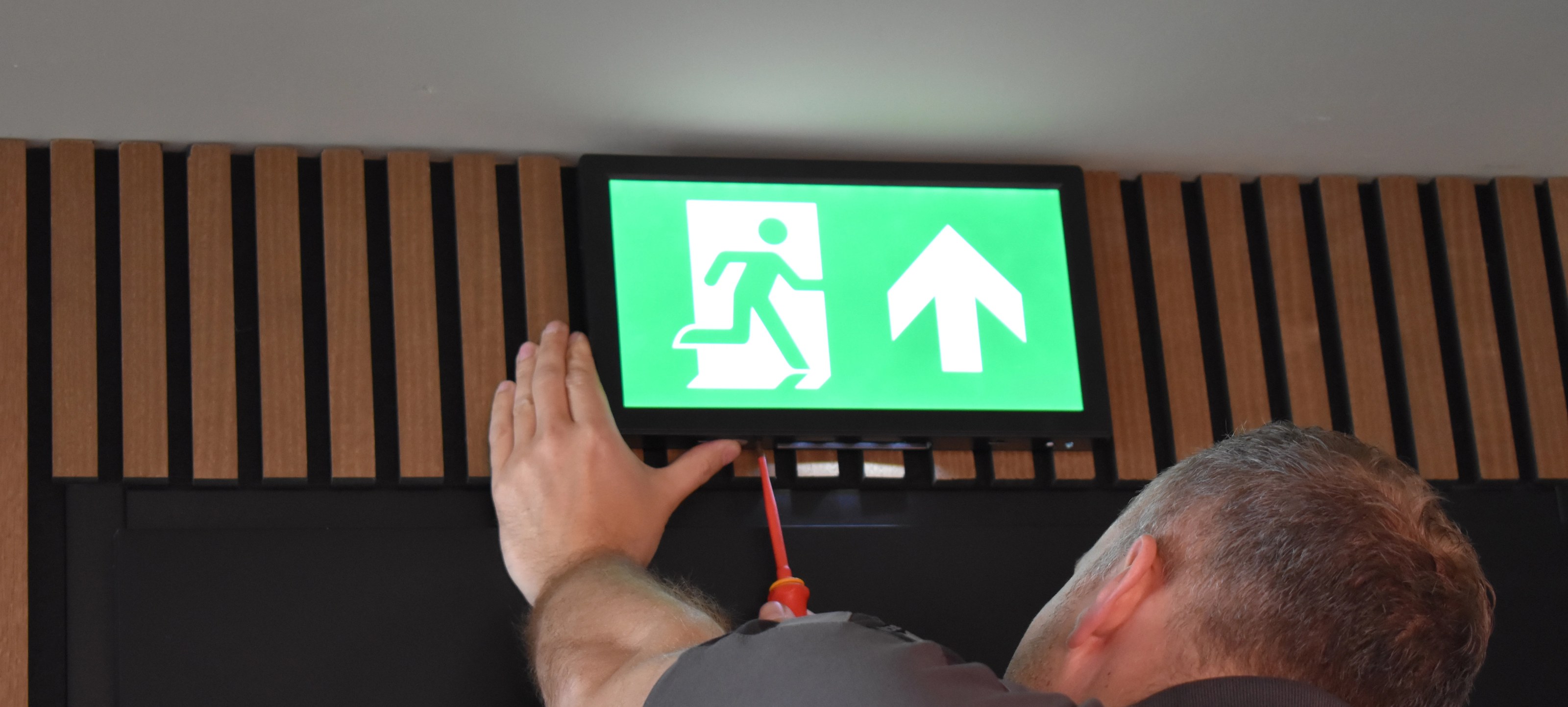 Noodverlichting onderhoud