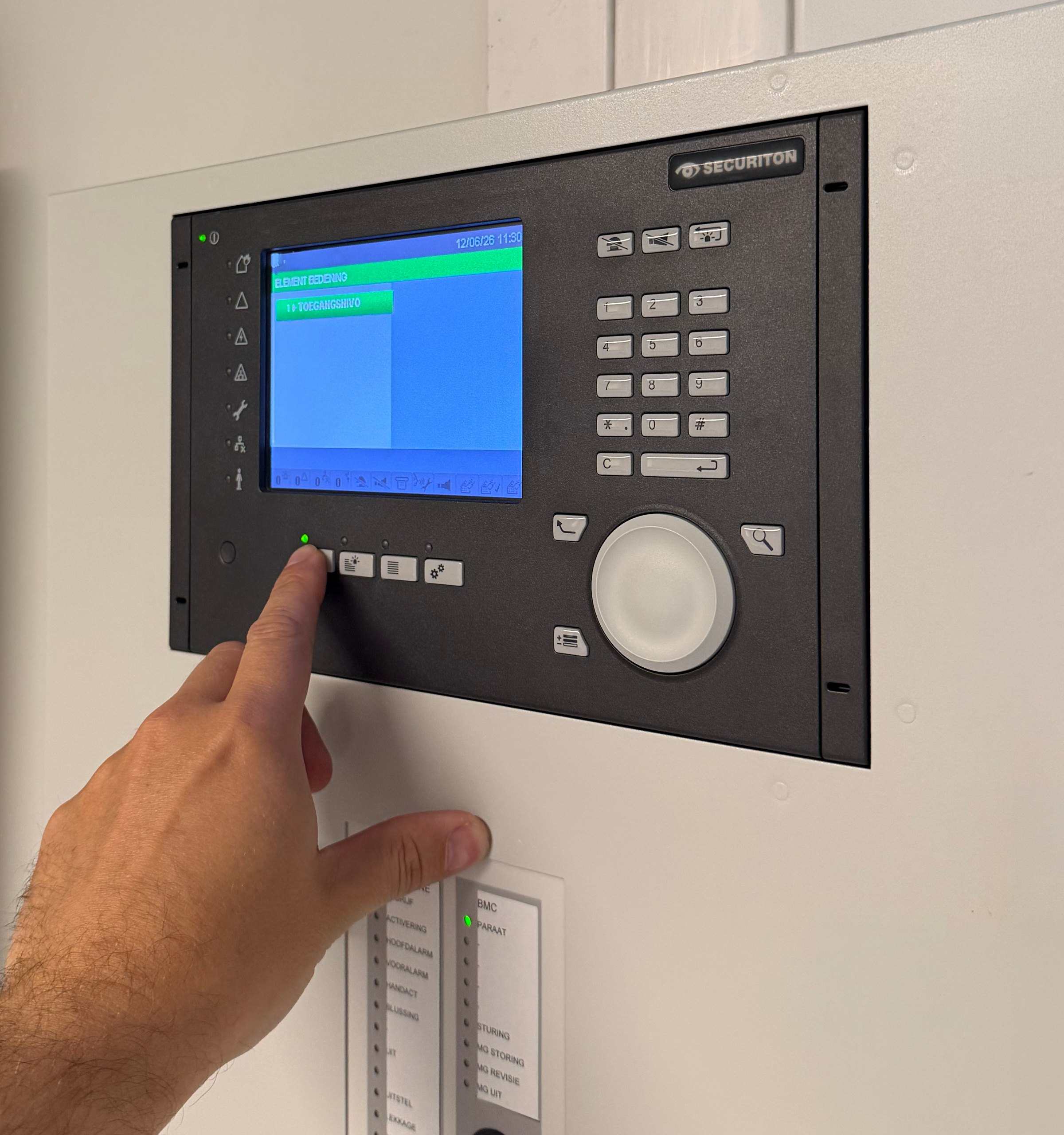 SecuriFire SCP2020 bedienen