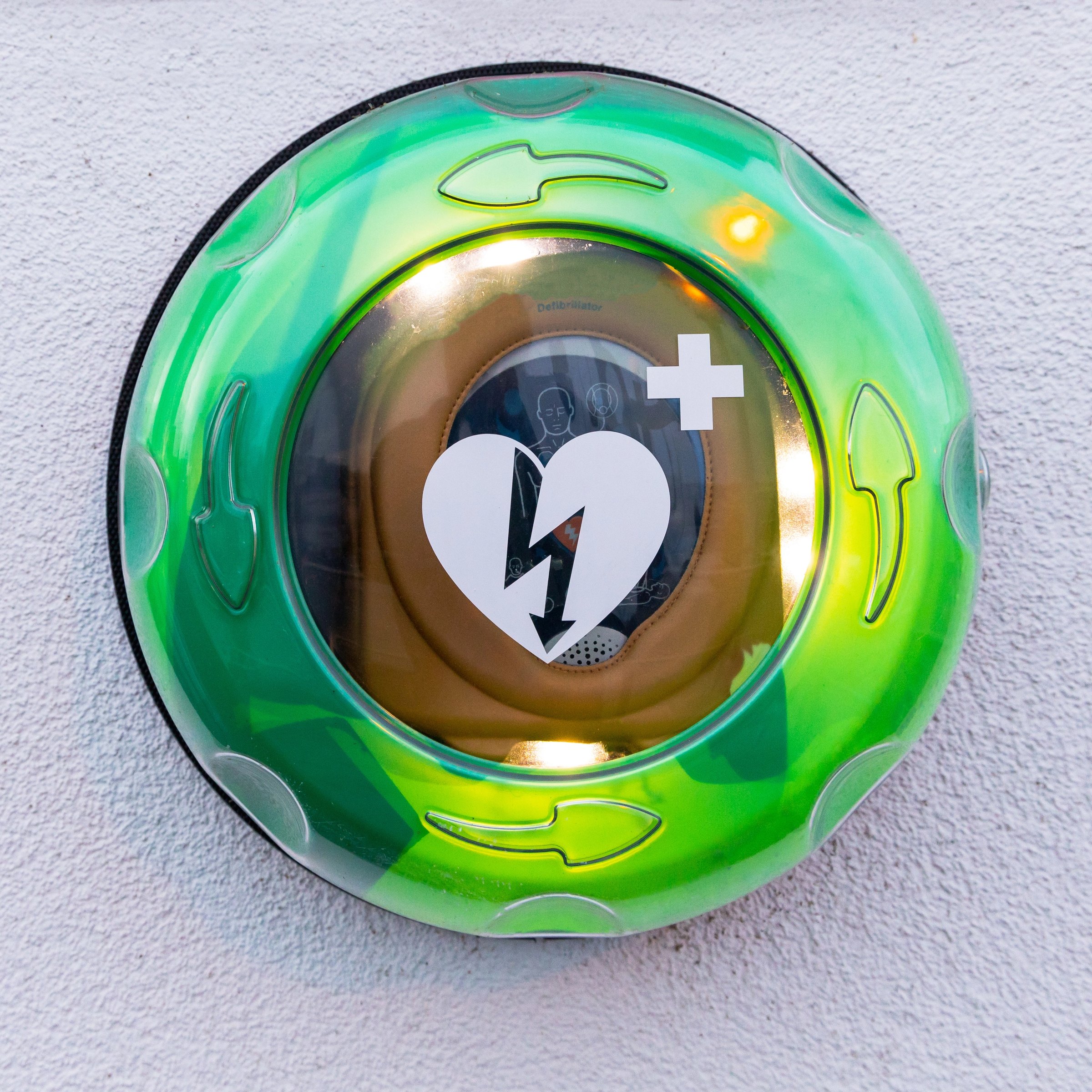 aed ronde kast