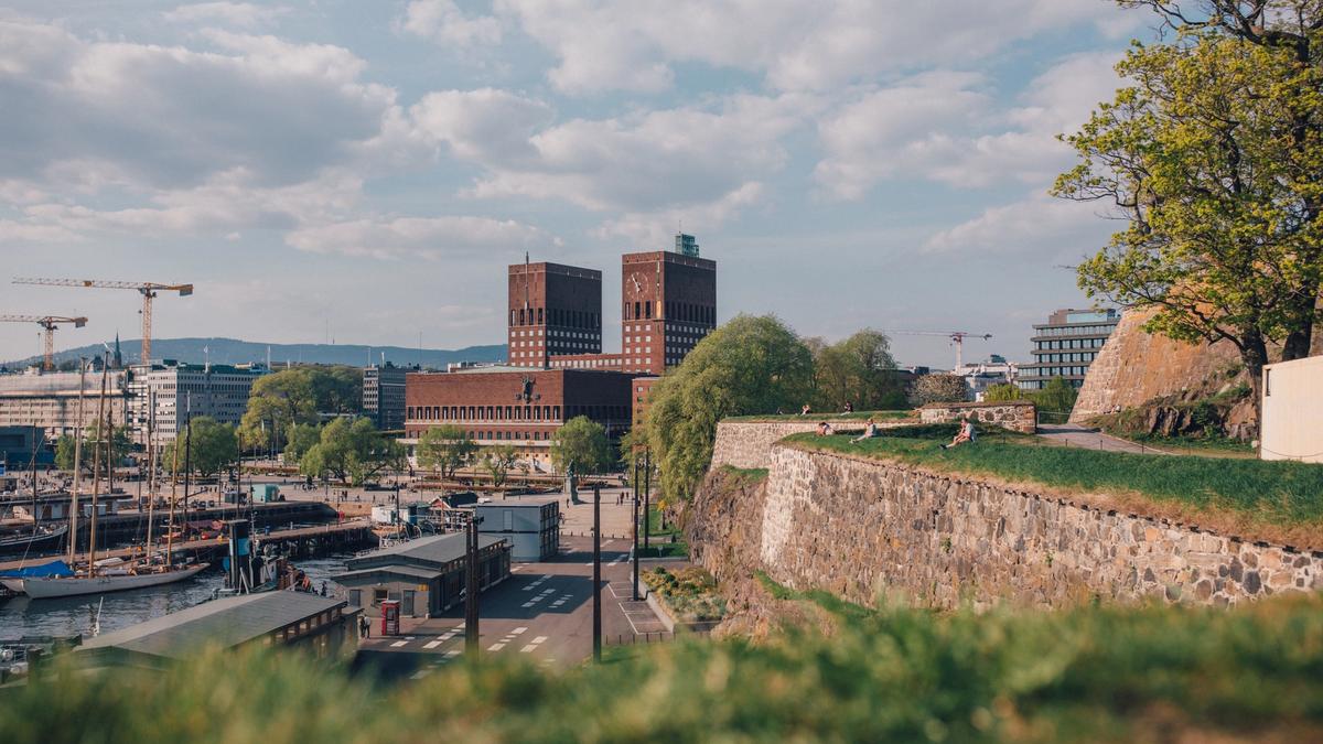 Person holding a smart phone