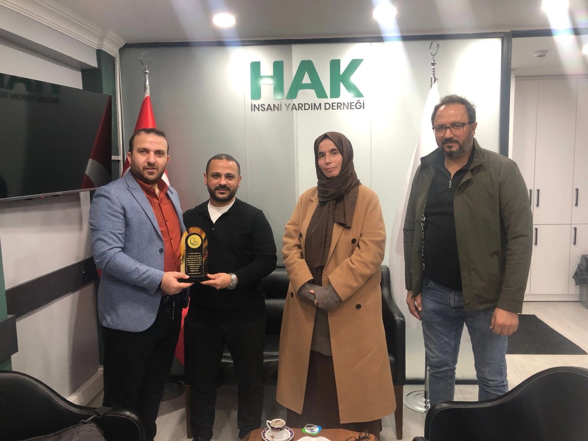 Umut Köprüleri Discusses Cooperation with Hak İnsani Yardım on Gaza Disability Projects