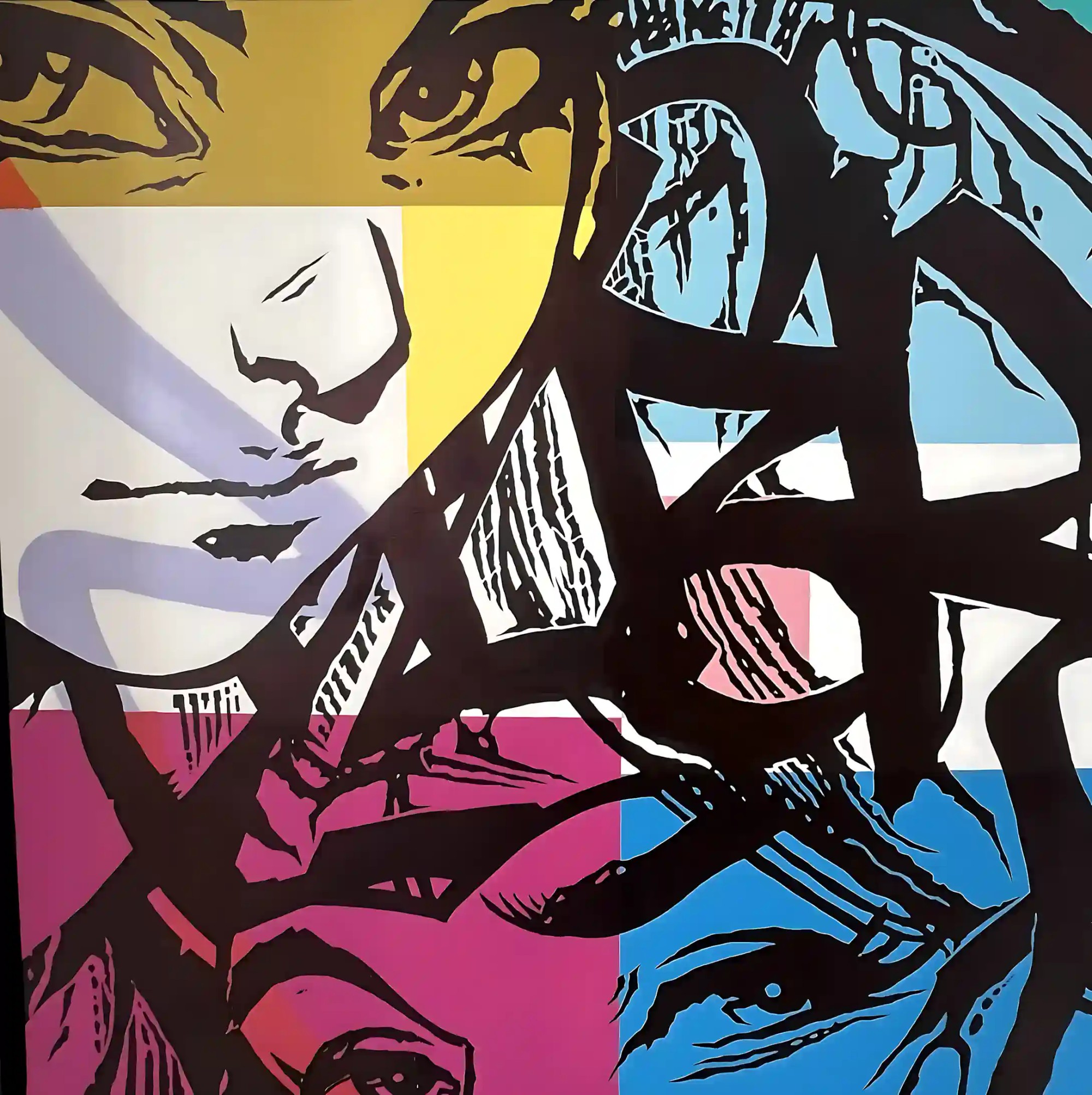 Rescue par Dize 156, graffiti coloré avec formes abstraites et fragments de visages