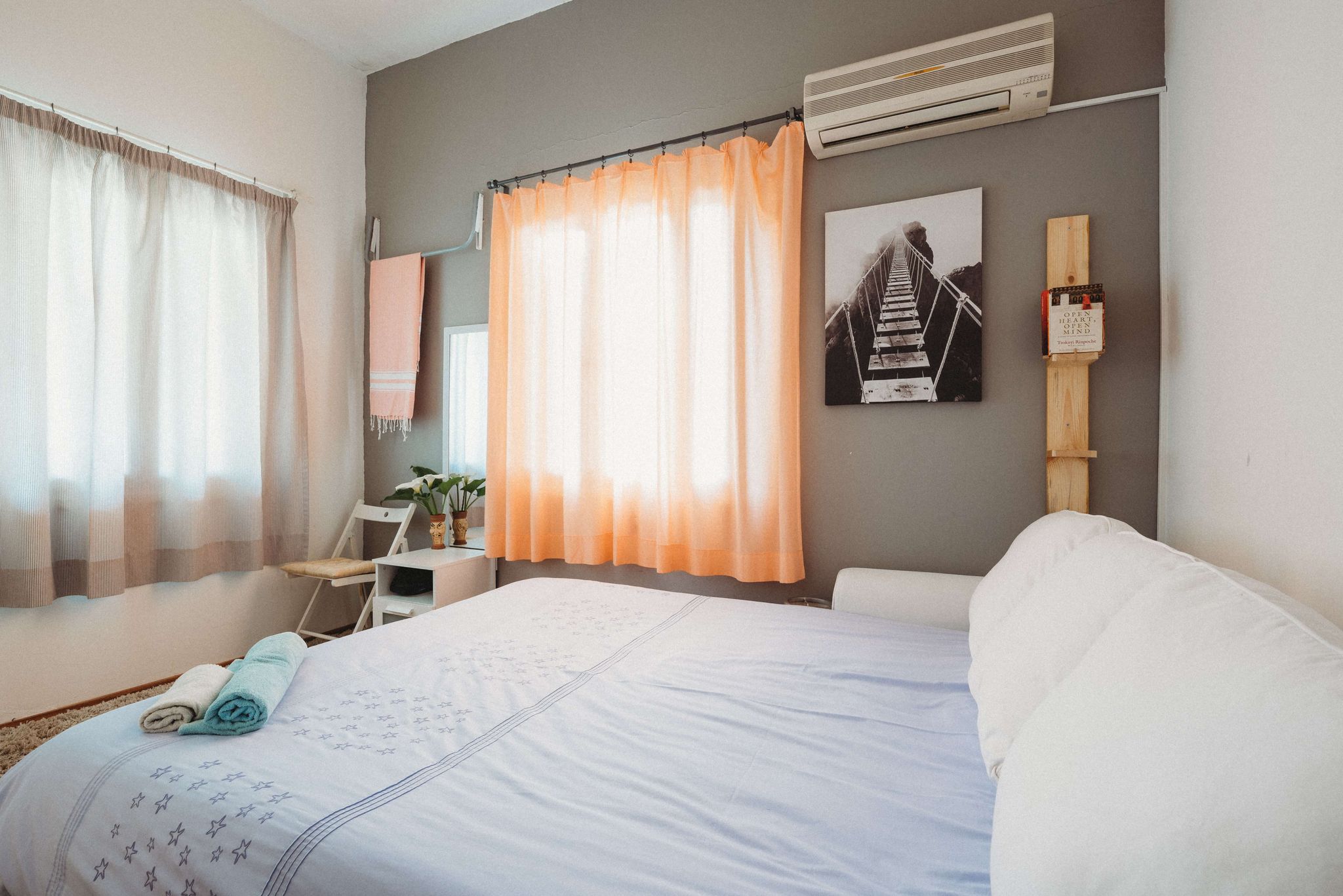 8 Airbnb Decor Ideas to Make Your Vacation Rental Shine