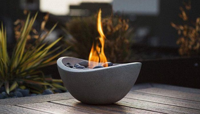 Decorative lighting for balcony