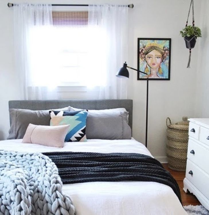 6 Easy Ways to Decorate an Apartment on a Budget
