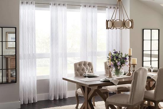 How to Choose Curtains and Drapes for Your Home
