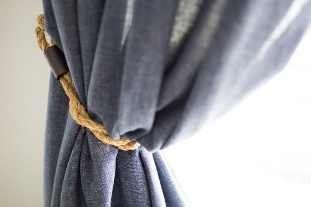8 Diffe Ways To Tie Back Curtains, Door Knob Curtain Tie Back