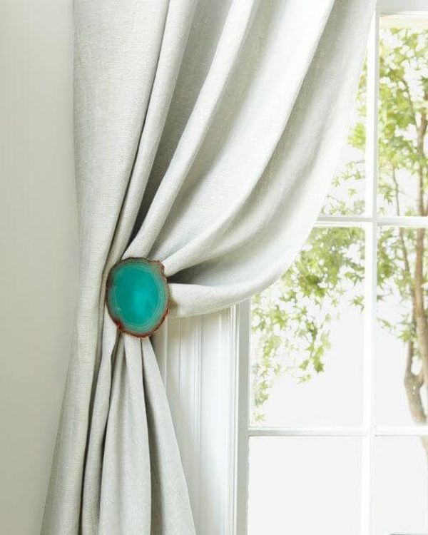 8 Different Ways to Tie Back Curtains