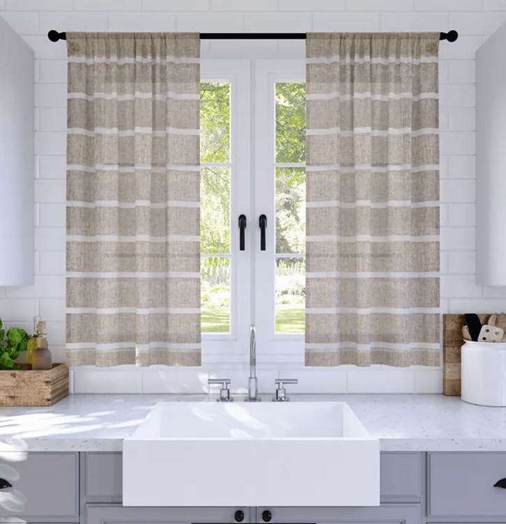7 Window Treatment Trends and Tips for 2022