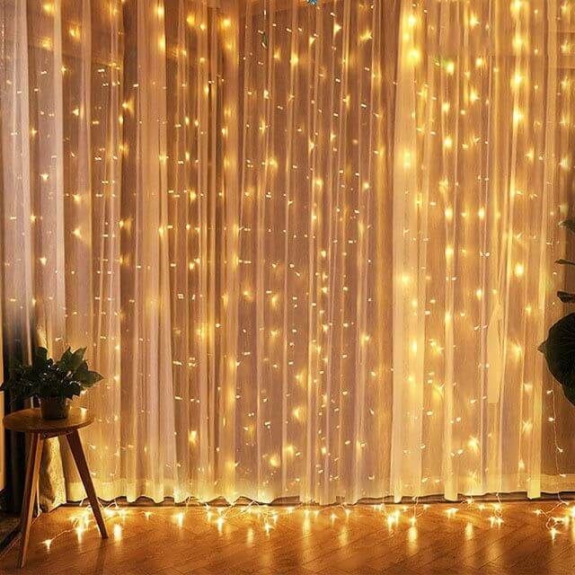 Window Decor Ideas for Christmas - Make a DIY Curtain Lights Backdrop