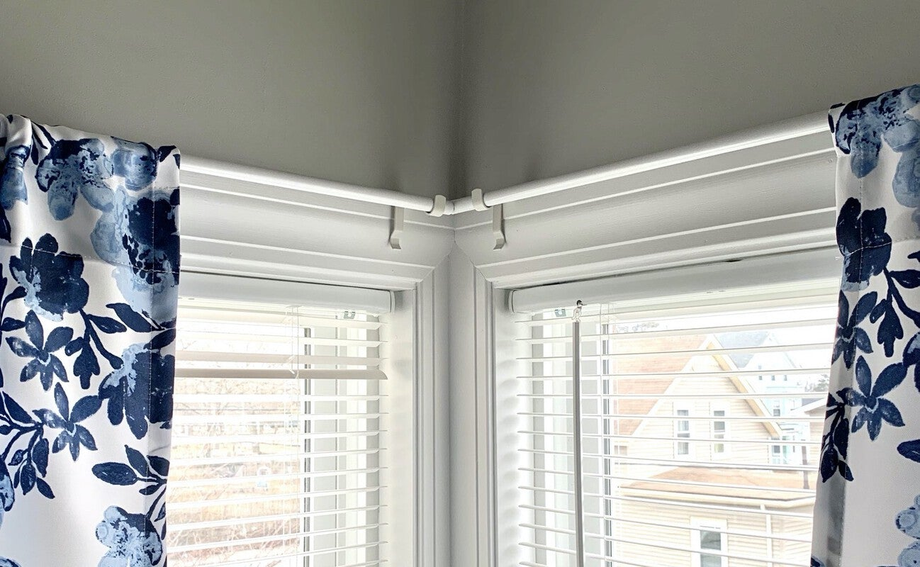 How to Hang Curtains on Corner Windows