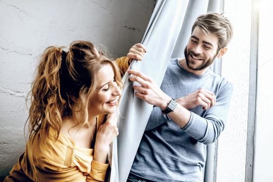 5 Ways to Save Money on Window Treatments