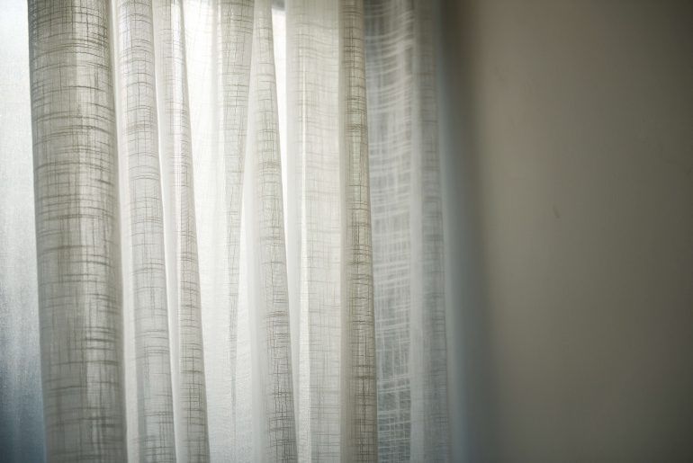 Survey Says! 1000+ Customers Share Their Curtain Hang-Ups
