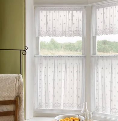 lace cafe curtains