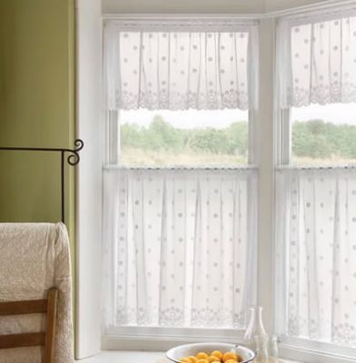 lace cafe curtains