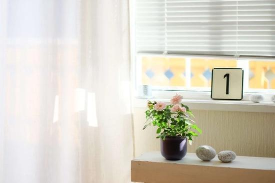How to Hang Curtains Over Blinds the Easy Way