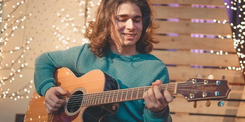 O que são acordes e como eles funcionam no violão: guia para iniciantes