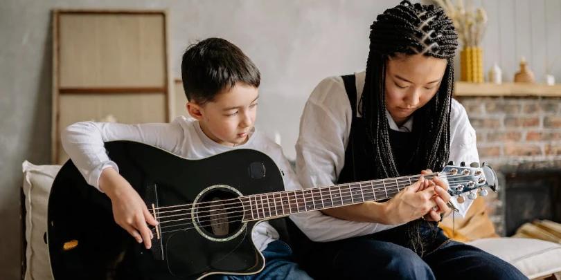 Estudante de Violão – O Talento Não Ocorre por Acaso