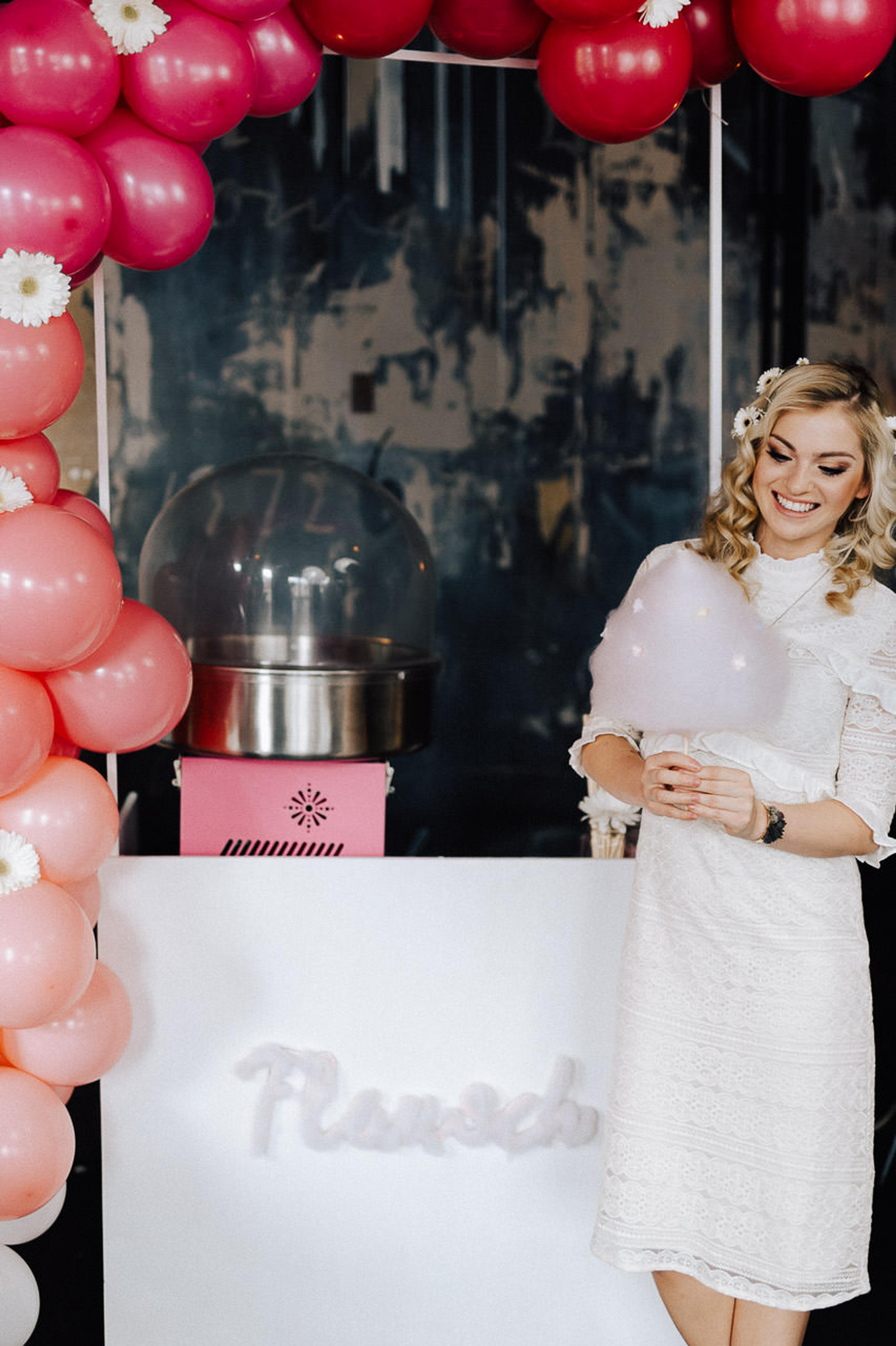 Hochzeit im 70er-Look — Bild 34