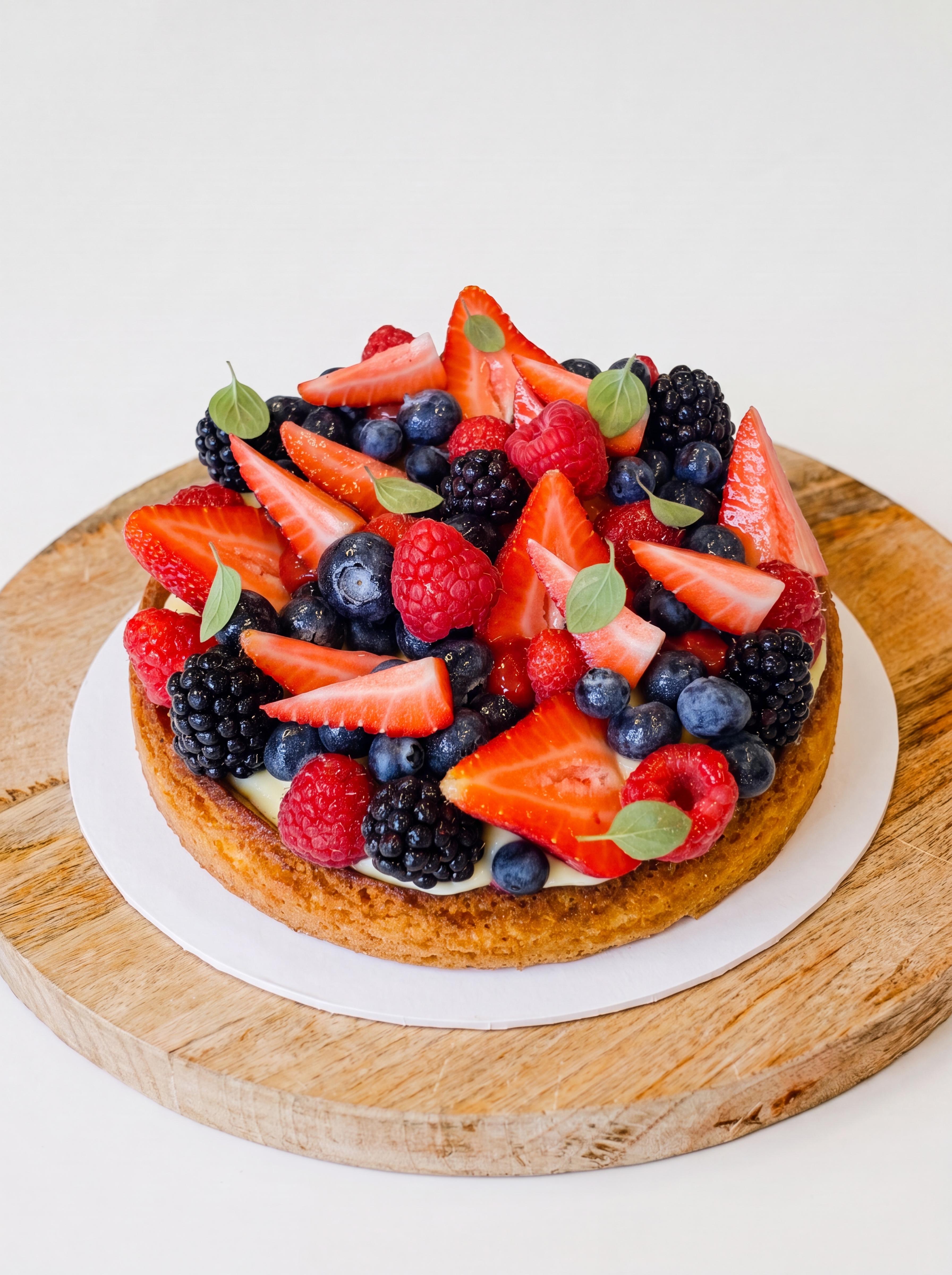 Large Fruit Tart