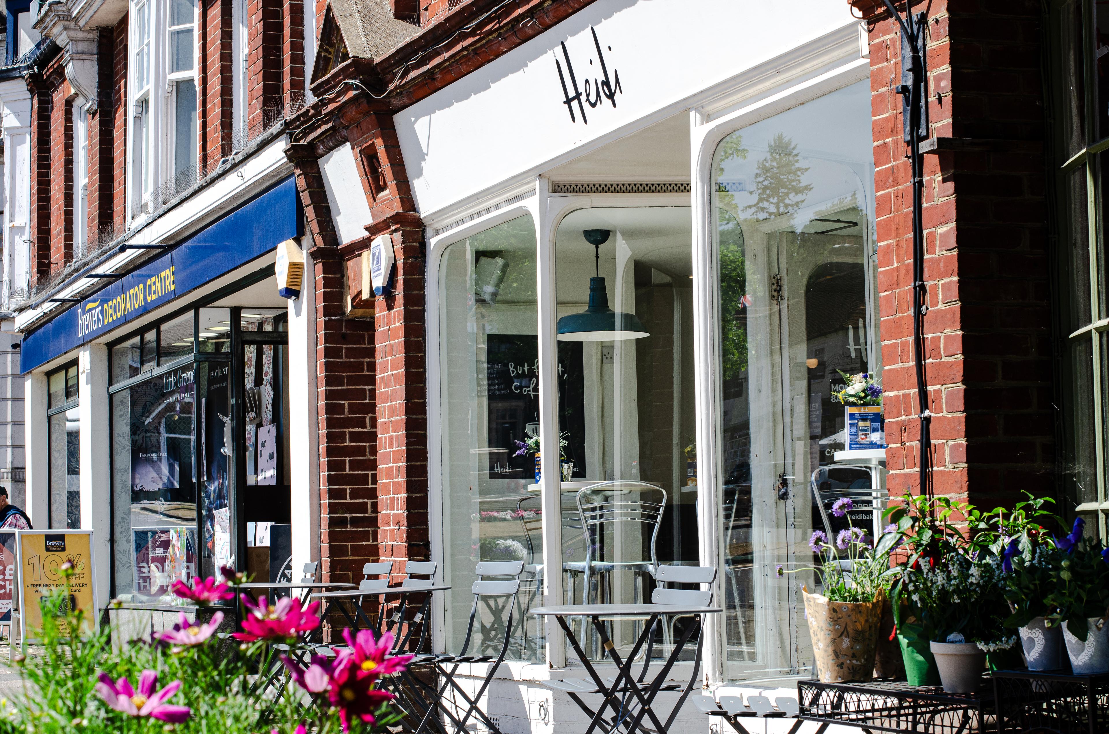A Heidi Bakery store