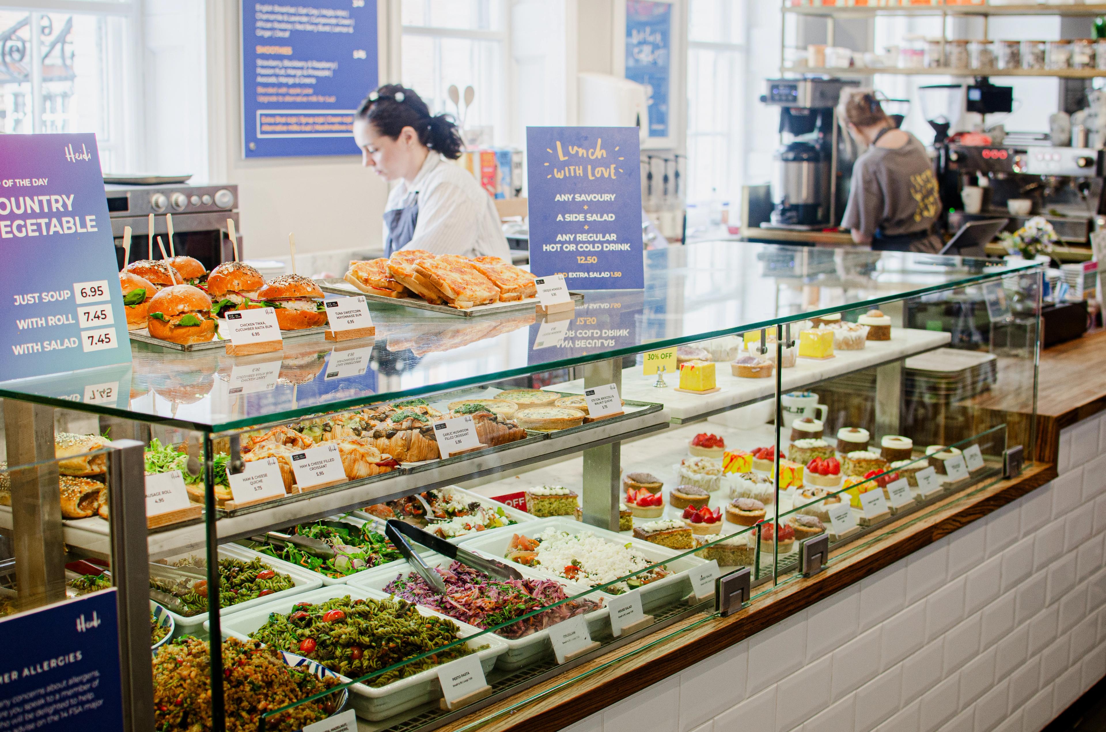 A Heidi Bakery store