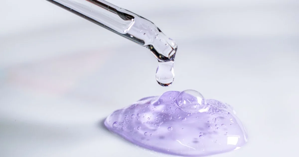 Argireline (Acetyl Hexapeptide-8): What It Is and Which Labs to Watch. Stock photo via Pexels (Fernando Serrano).