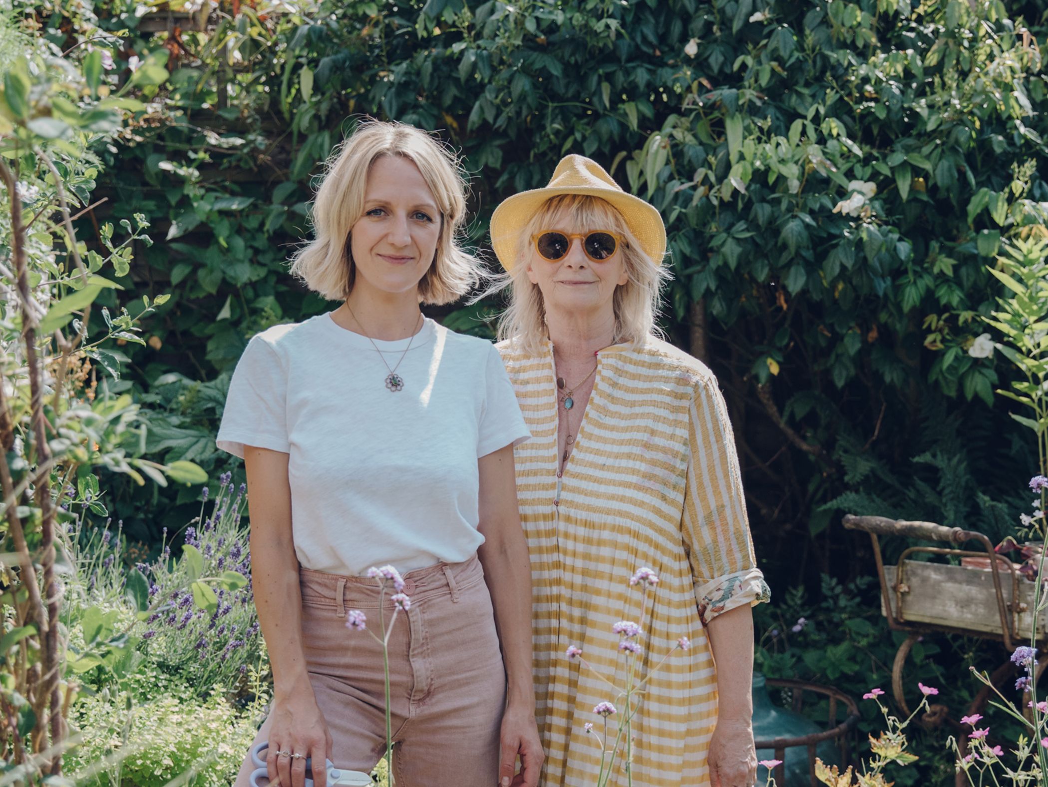 Learn the Art of Flower Pressing