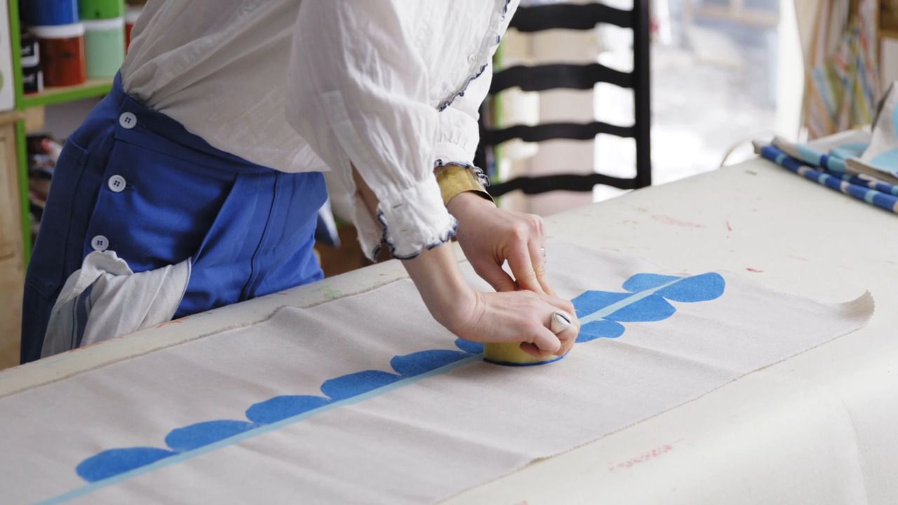 Potato print runner & napkins - part 1