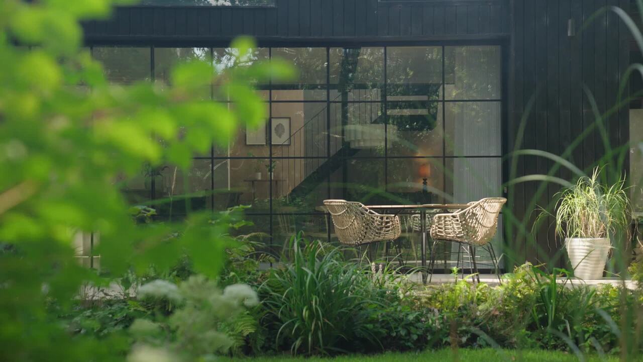 Indoor - outdoor living